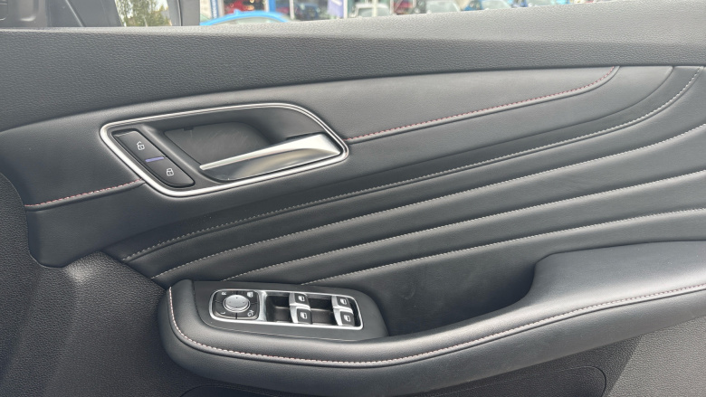 MG Hs 1.5 T-GDI Exclusive 5dr Petrol Hatchback